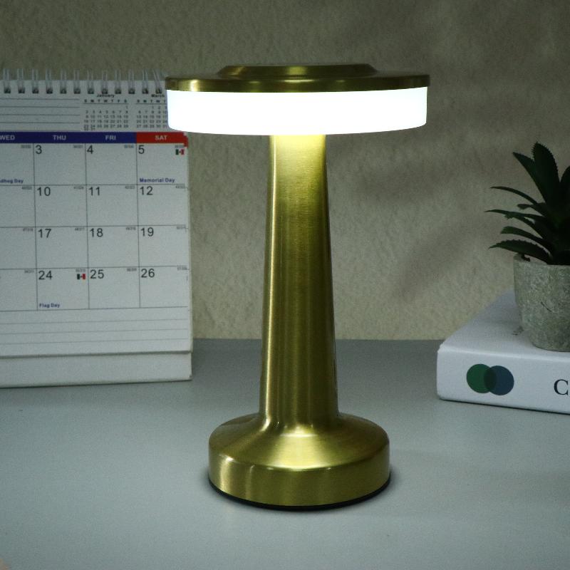 Tables - Set di 1 Lampada da Tavolo