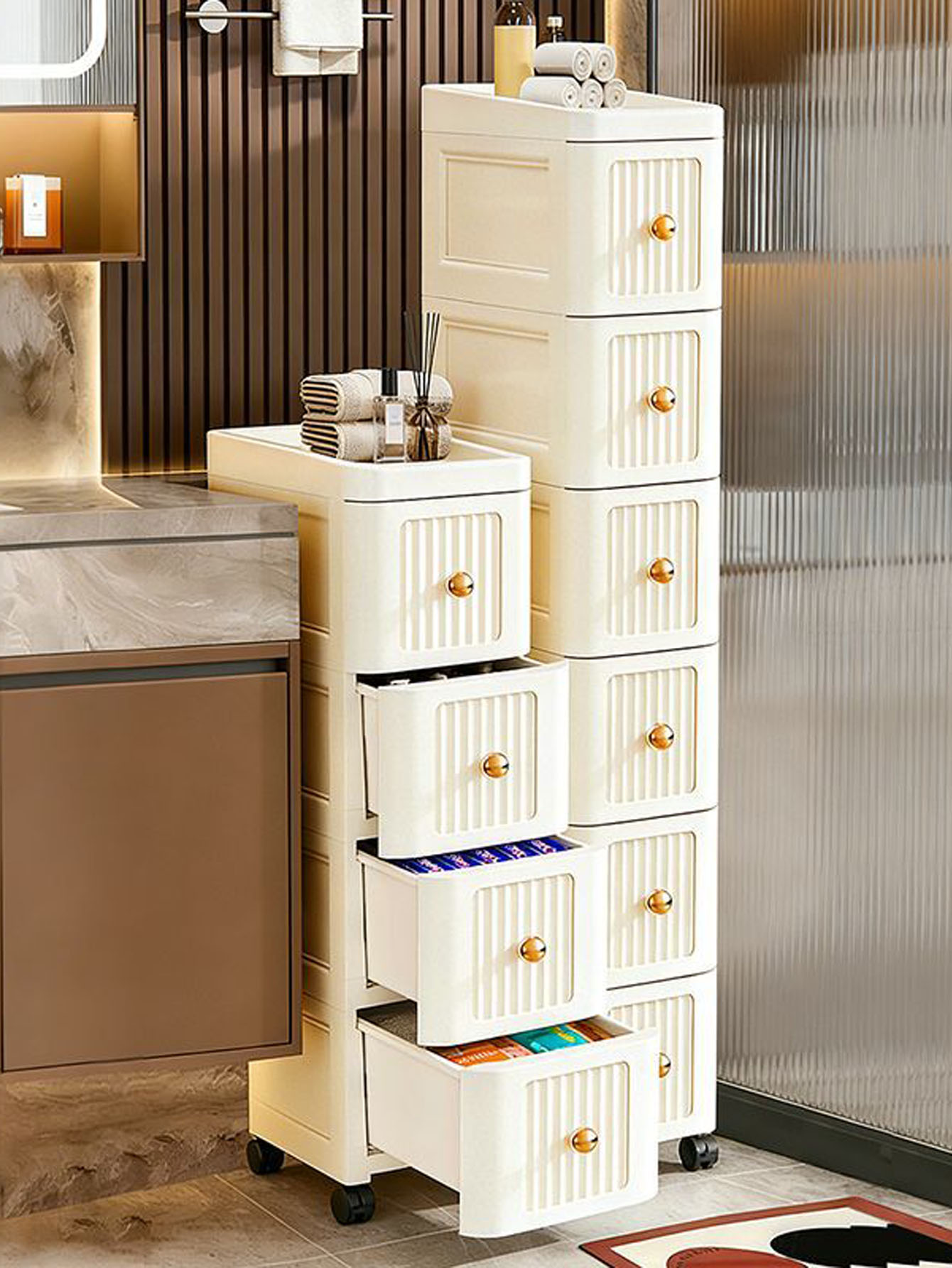Armadietto salvaspazio con spa - Storage recensione e prezzo